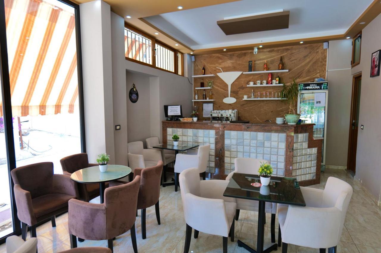 Hotel Adi-Vera Sarande Ngoại thất bức ảnh